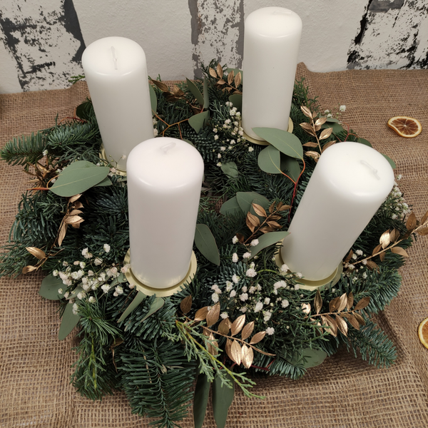 Adventskranz Edeltanne Eukalyptus "Gold" - RascheKraenze